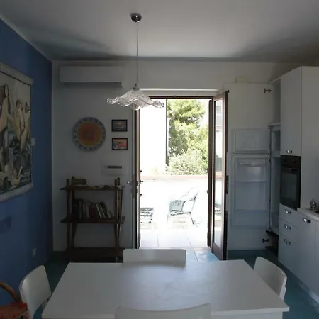 Le Terrazze Sulla *